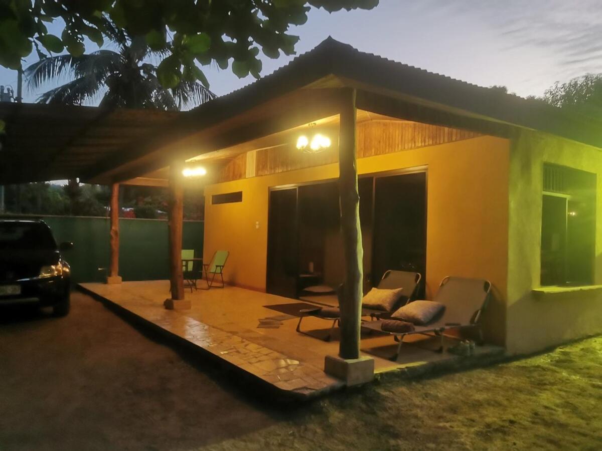 La Casa Del Raton, Relajate En El Campo Y La Playa Villa Paquera Eksteriør billede